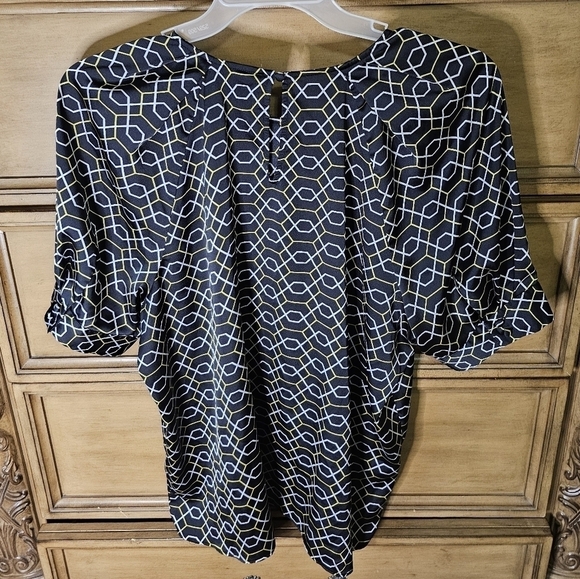 Worthington Women's Short Sleeve Blouse Size XXL - Picture 2 of 4